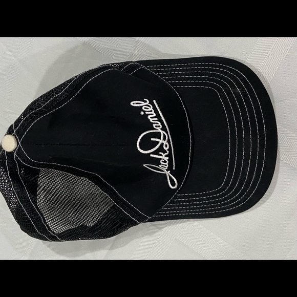 5/$25 MENS JACK DANIELS HAT OS - Picture 2 of 3